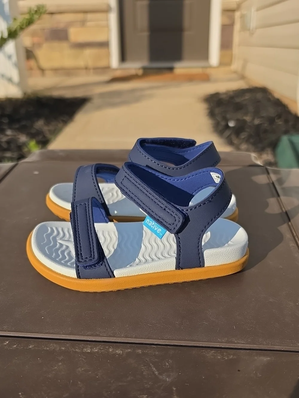 Native Shoes Kids Charley Sandal Sz c7 Blue/White Waterproof Vegan Cruelty Free